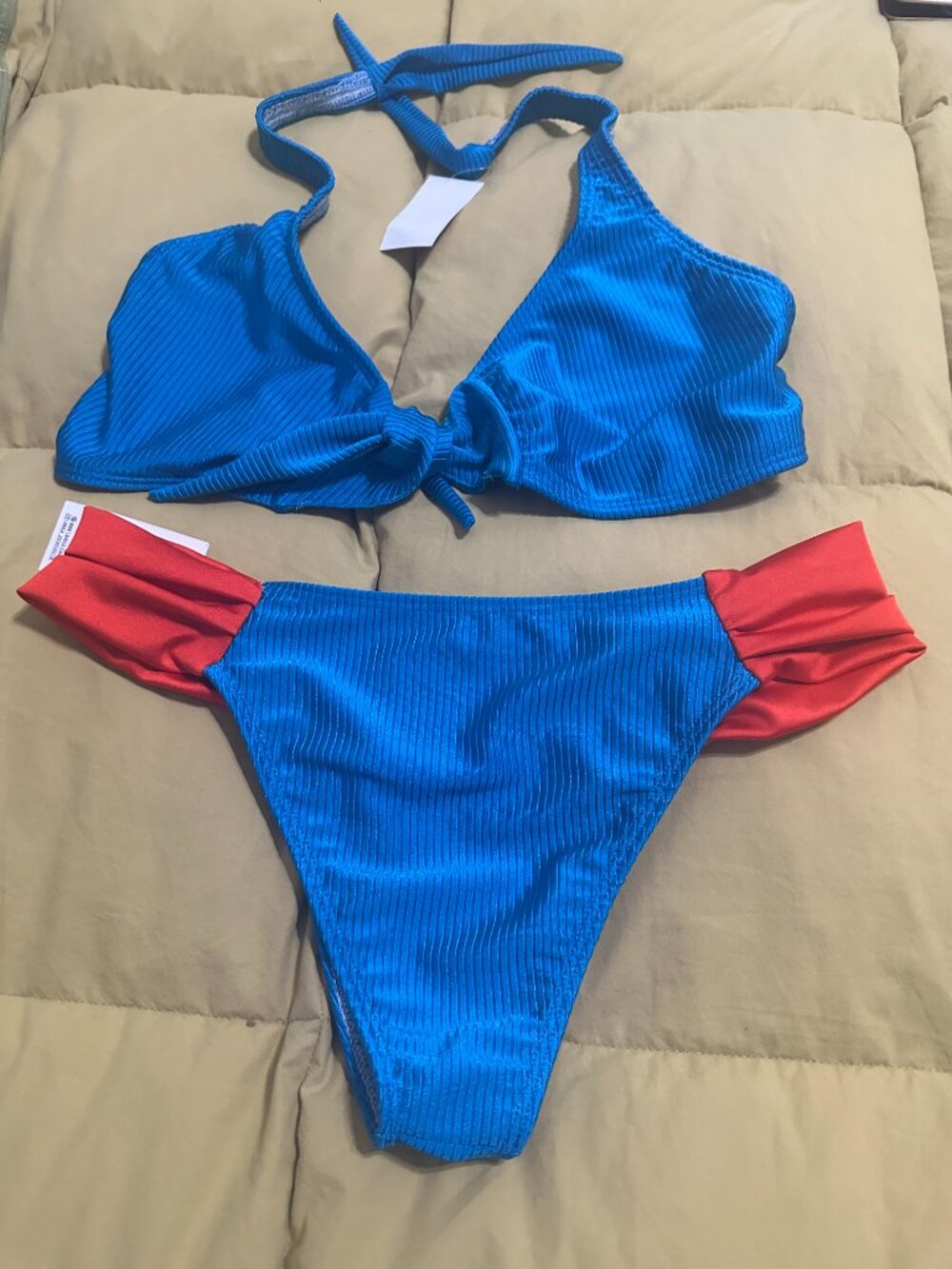 Bikinis T 2 Medium